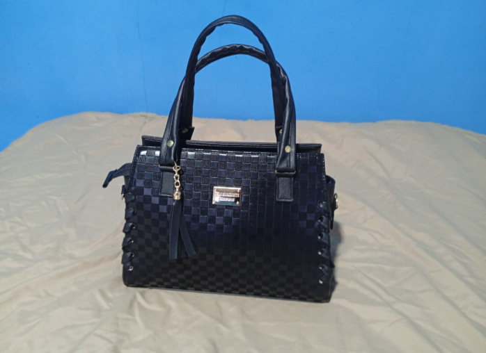 Bolso Tote "Midnight Grid"