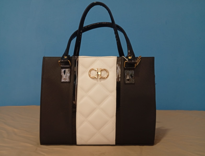 Bolso Tote "Monochrome Quilted"
