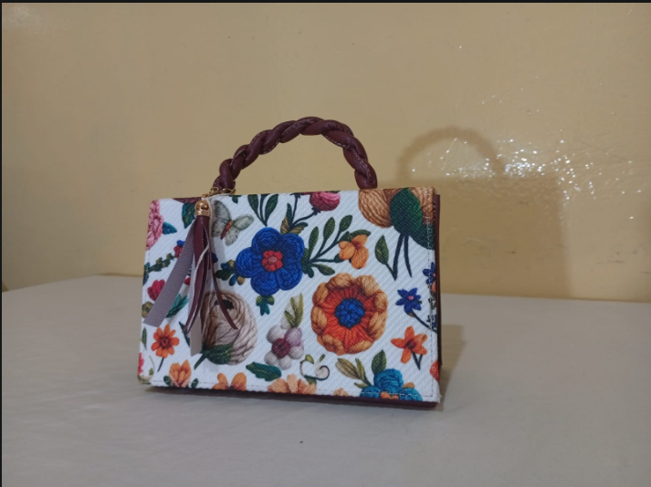 BOLSO MINI TIPO CROSS BODY
