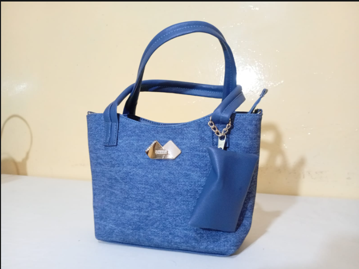 BOLSO MINI TIPO CROSS BODY