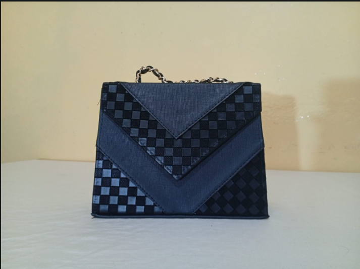 BOLSO MINI TIPO CROSS BODY