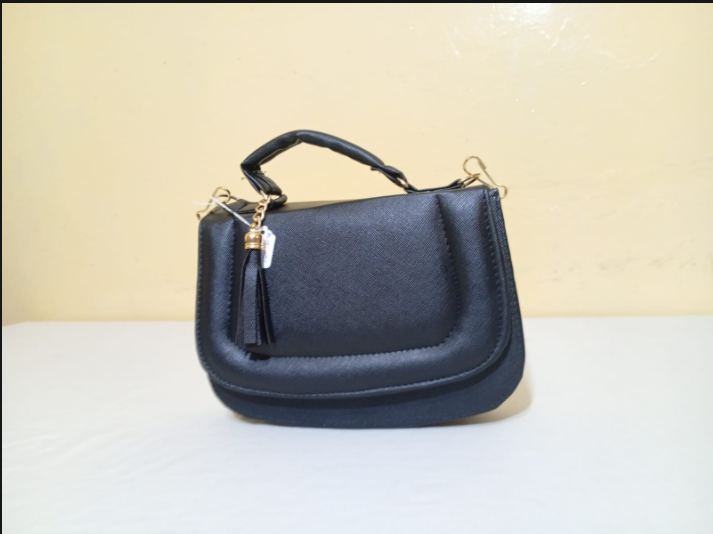 BOLSO MINI TIPO CROSS BODY