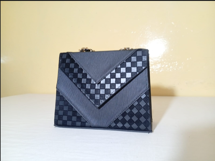 BOLSO MINI TIPO CROSS BODY