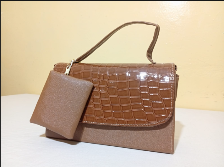 BOLSO MINI TIPO CROSS BODY