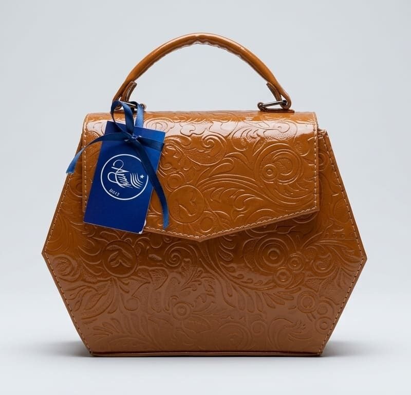 Canela Engraved Geometric Handbag
